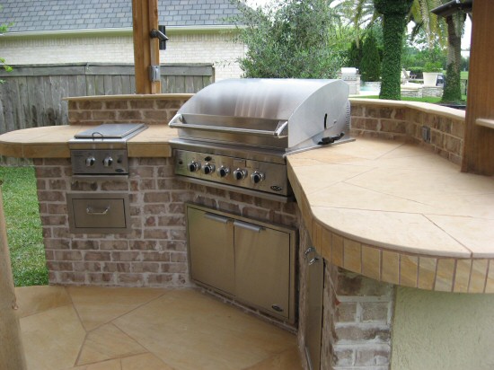 Bayside Landscape Services - Outdoor Bbq & Kitchens Portfolio - Houston 